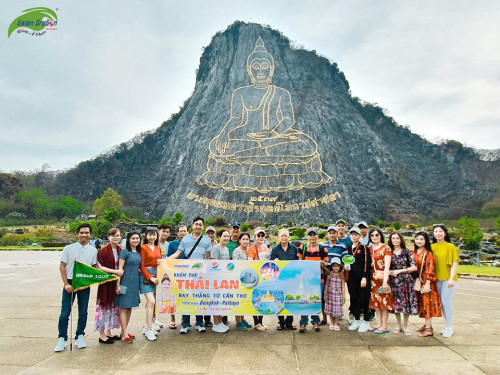 Hình ảnh kỷ niệm đoàn Thái Lan khởi hành từ Cần Thơ